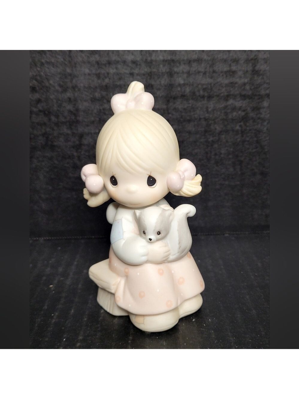 1986 Precious Moments Porcelain Figurine Scent From Above #100528